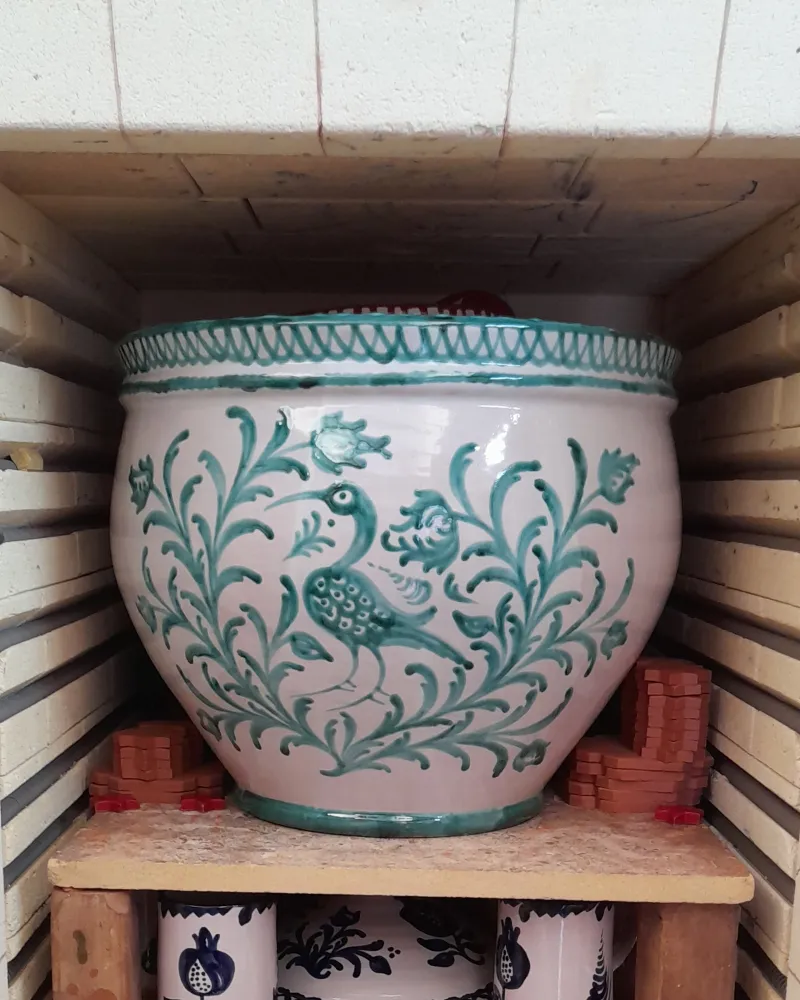 Faisán Fajalauza Garden Pot — CASA PLETÓRICA Handmade Spanish Ceramics